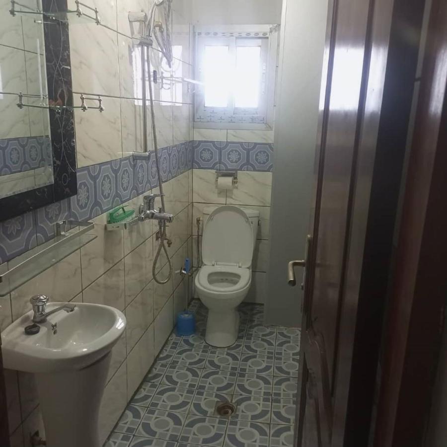 Residence 2K Studio Meuble-Chapelle Symbock-Gardien-Wifi-Location Vehicule Yaoundé Eksteriør billede