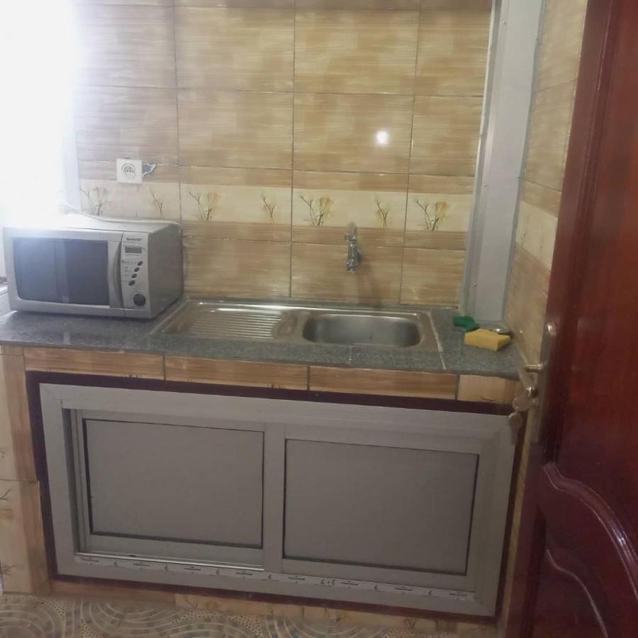 Residence 2K Studio Meuble-Chapelle Symbock-Gardien-Wifi-Location Vehicule Yaoundé Eksteriør billede
